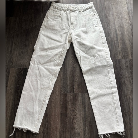 Zara Denim - Zara White Jean